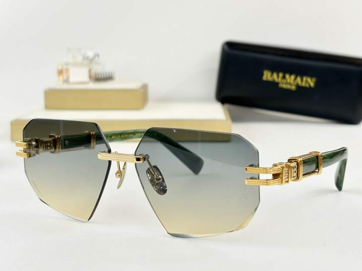 Picture of Balmain Sunglasses _SKUfw79721693fw